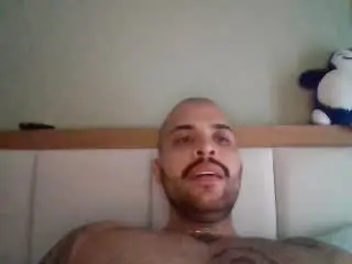 Xlovecam Adult Webcam of MedellynDark