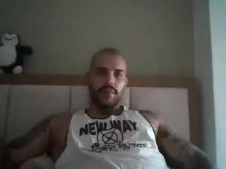 Xlovecam Free Live Porn of MedellynDark