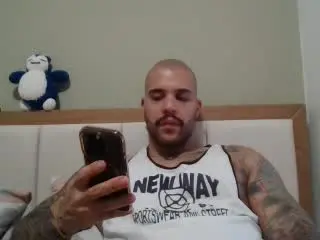 Xlovecam Free Live Porn of MedellynDark