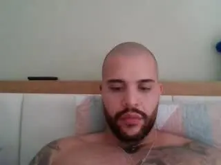 Xlovecam Private Sex Chat of MedellynDark