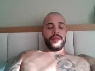Xlovecam Free Porn Cam of MedellynDark