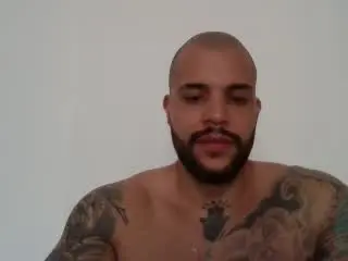 Xlovecam Sex Chat of MedellynDark