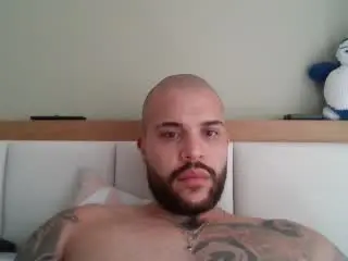 Xlovecam Sex Chat of MedellynDark