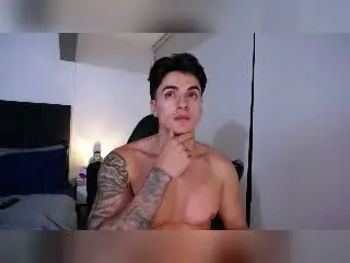 Xlovecam Adult Webcams of ChristianValenciano