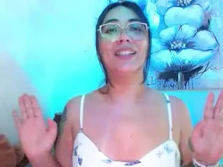Xlovecam Adult Webcams of MikeAndLunaa