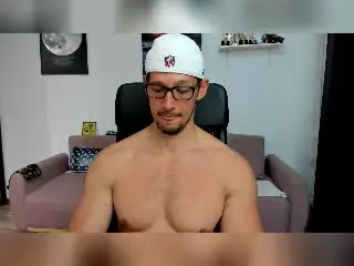 Xlovecam Live Sex of BrutusK