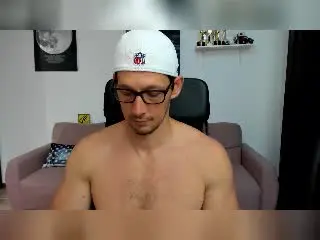 Xlovecam Free Porn Cam of BrutusK