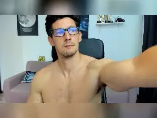 Xlovecam Live Porn of BrutusK