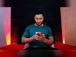 Xlovecam Free Live Porn of ZaneMaverick