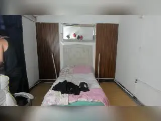 Xlovecam Free Live Porn of JuanmHata