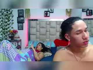 Xlovecam Sex Chat of MollyXDamiam